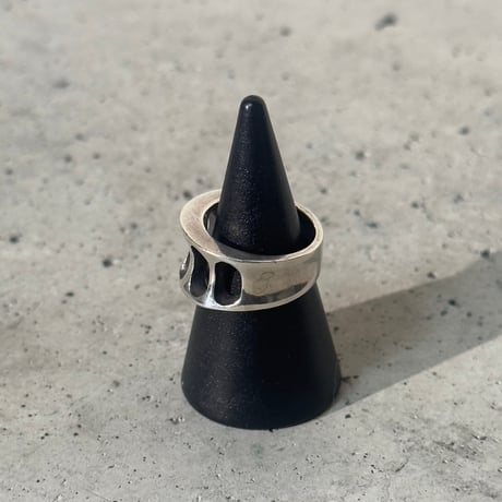 Hole Modern Ring