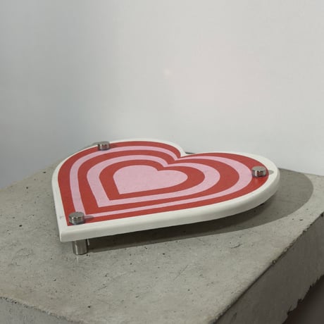Layered Hearts Stand