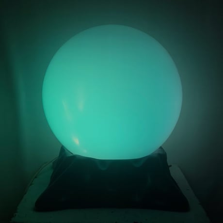 Sphere Glass Motion Lamp