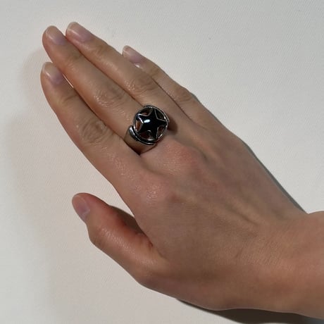 One Star Ring