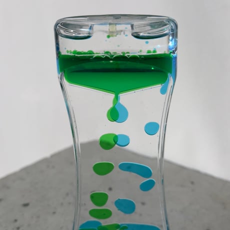 Liquid Motion Toy