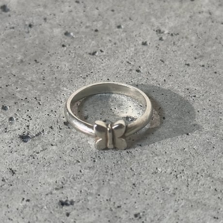 Mini Butterfly Ring
