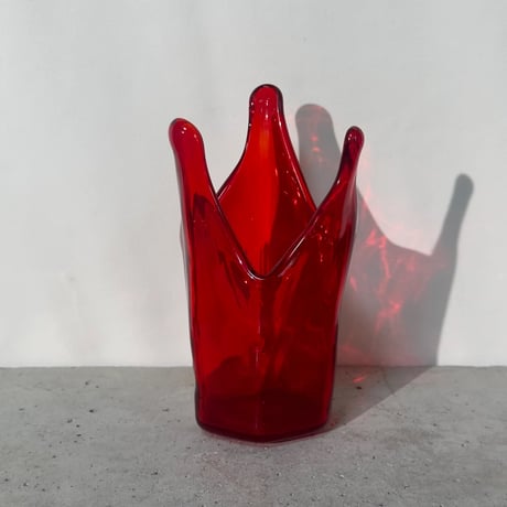 Crown Red Vase