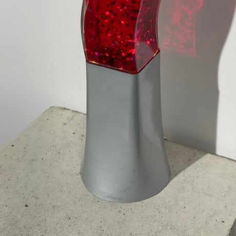 Wavy Red Glitter Lamp