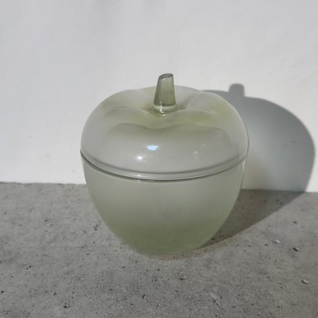Apple Grass Box