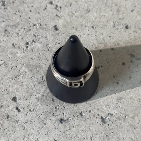 Spin Round Ring