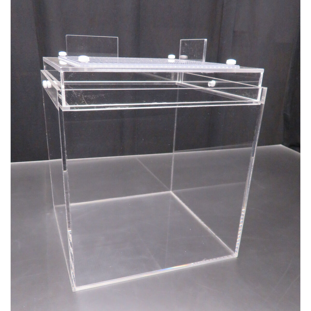 アクリル水槽！ 横120cm×奥行き44cm×高さ46.5cm