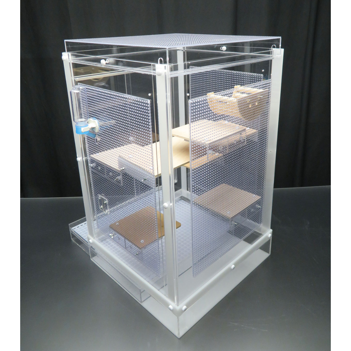 国産組み立て式フクロモモンガケージ 3面パンチング46×46×H75cm