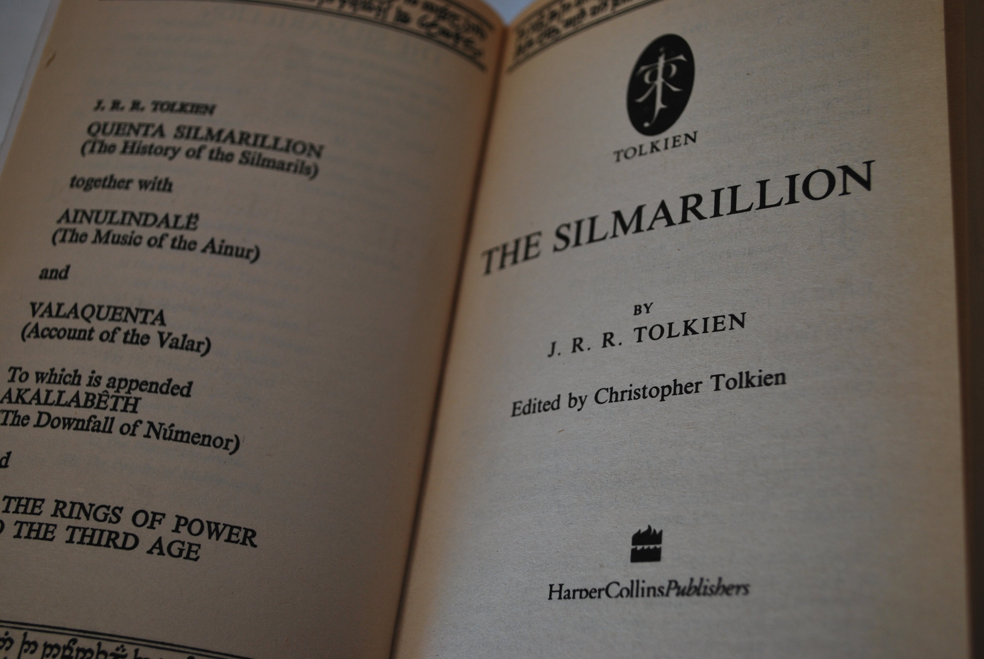 J.R.R. Tolkien シルマリルの物語 英語版 3冊セット 箱付 original