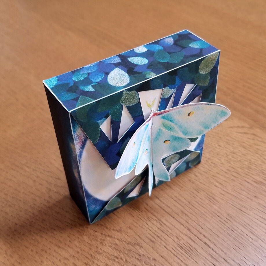 jo1 MUSEUM アクスタ キットカット箱 おまけ付き オオミズアオ」ギフトボックス展開図 | Kyoco's 展開図