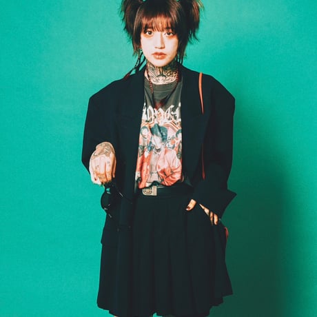 monell V-Kei Distressed Tee