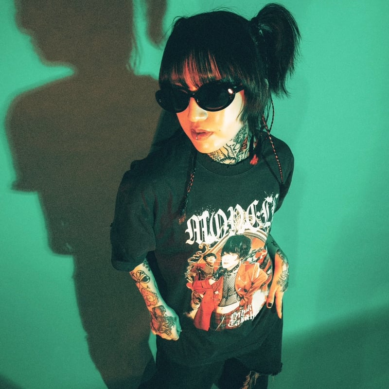 monell V-Kei Distressed Tee | 幽幻怪社件-KUDAN-『件らNi