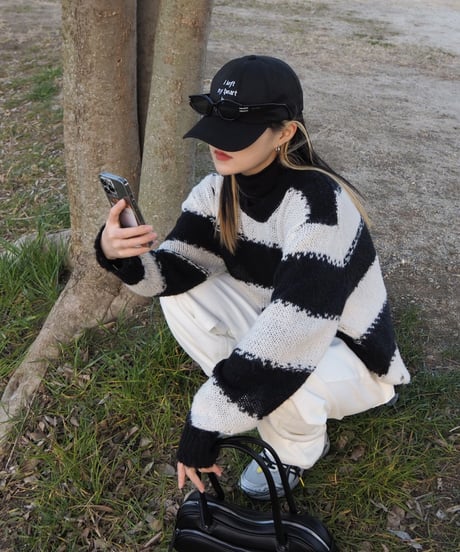 STRIPE DAMAGE KNIT