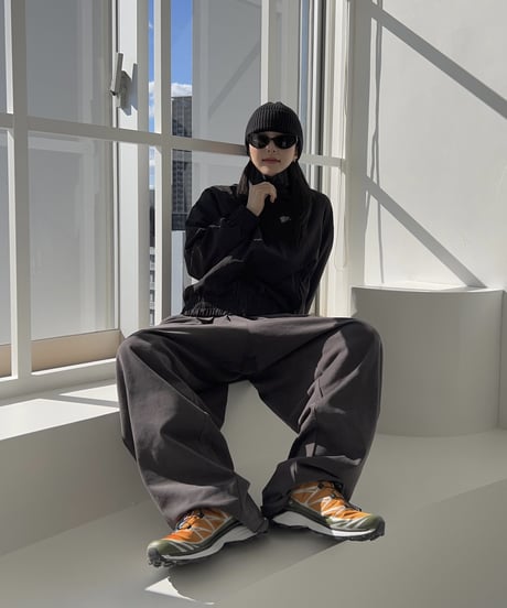 WIDE LOGO PANTS 'charcoal gray