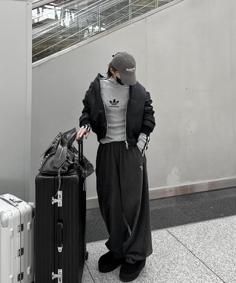 WIDE LOGO PANTS 'charcoal gray