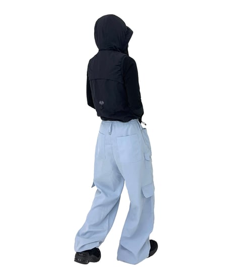 PASTEL PARACHUTE PANTS