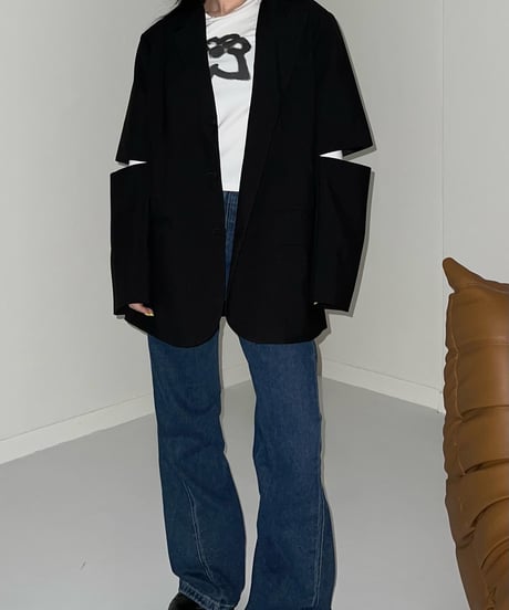 CUTTING OVERSIZE JACKET