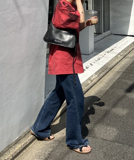 TWISTED SEAM FLARE DENIM