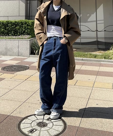 TWISTED SEAM FLARE DENIM