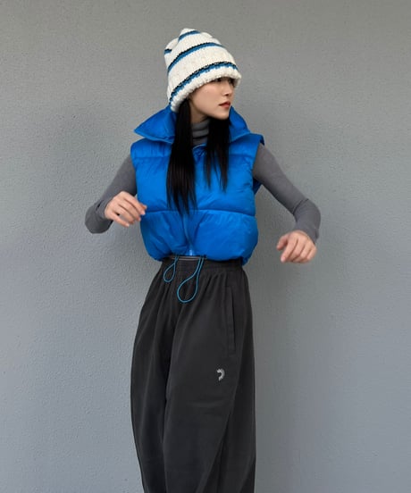 SHORT DOWN VEST