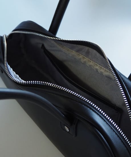 SPORTY HAND BAG
