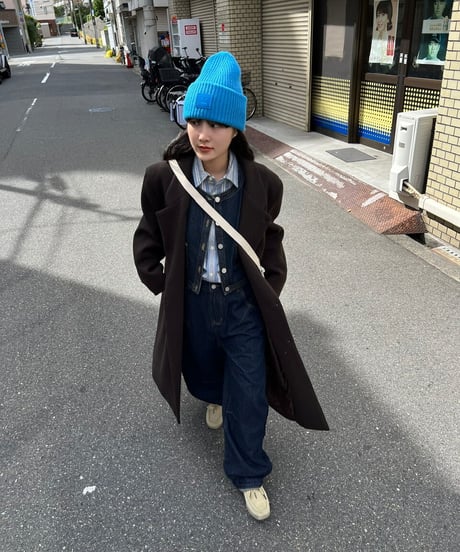 CLASSICAL BROWN COAT