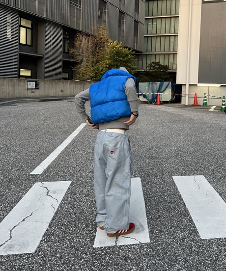 SHORT DOWN VEST