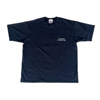 IN A GOOD WAY. LOCAL STITCH TEE (BLACK)