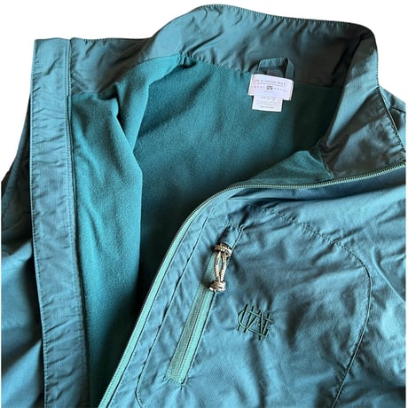 IN A GOOD WAY. DAD'S NYLON FIELD VEST (GREEN)