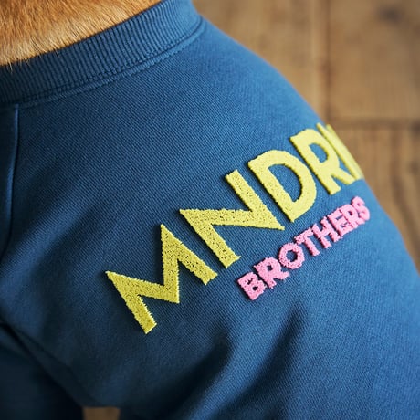 MANDARINE BROTHERS BRUSH LOGO SWEAT