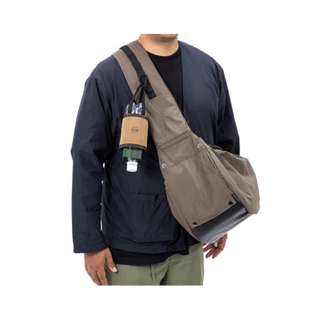 MANDARINE BROTHERS JOINT BOTTLE HOLDER