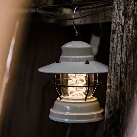 BAREBONES Outpost Lantern (Vintage White)