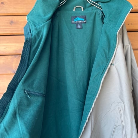 IN A GOOD WAY. Convini Jacket (Khaki/Forest Green)