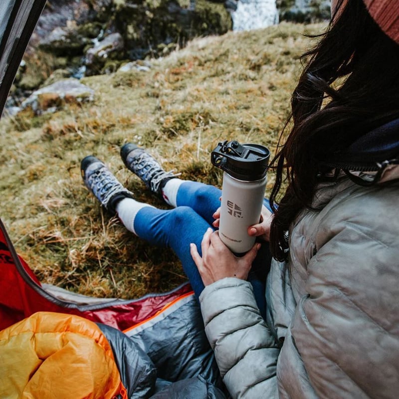 EARTHWELL 16oz Roaster™ Loop Bottle | 3PEAK ONL EARTHWELL 16oz Roaster™ Loop Bottle | 3PEAK ONL