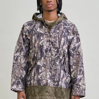 UNFRM NY TYPEWRITER PANEL MESH DECK PARKA