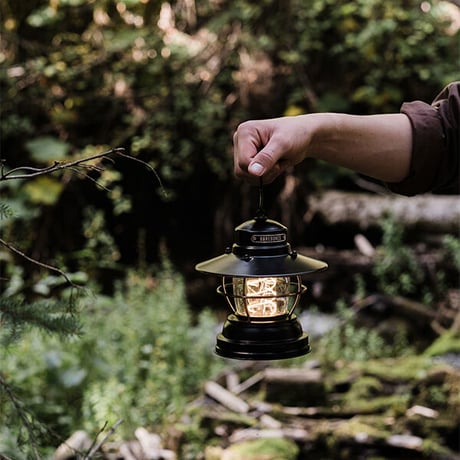 BAREBONES Outpost Lantern (Antique Bronze)