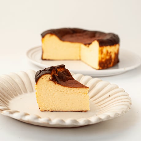 パン屋トロワのバスクチーズケーキ【Kayo’ｓ Bake 】8月10日～8月14日発送
