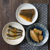 銀くまお手軽煮つけセット（430320）【送料無料】人気和食店監修。低温調理でふっくら仕上げた、ほっけ・かすべ・いわしの煮付け。ギフト。