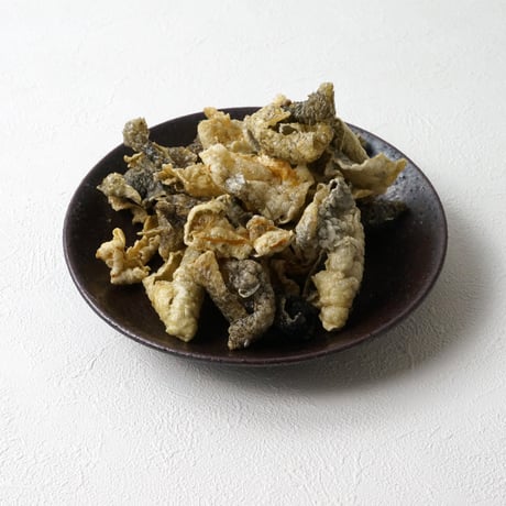 【江戸屋】鮭皮チップ28g×10袋（10-3672）北海道加工食品コンクール奨励賞受賞・香ばしく軽い鮭皮スナック