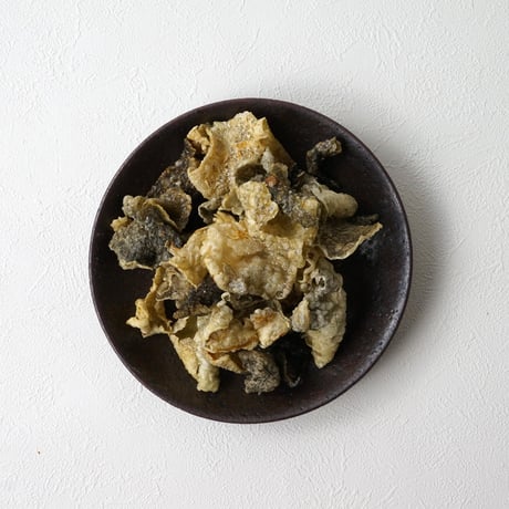 【江戸屋】鮭皮チップ28g×10袋（10-3672）北海道加工食品コンクール奨励賞受賞・香ばしく軽い鮭皮スナック