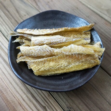 【江戸屋】氷下魚のとば燻82g（こまいのとばくん）（1842）燻製香が広がる食べやすい氷下魚のむき身珍味
