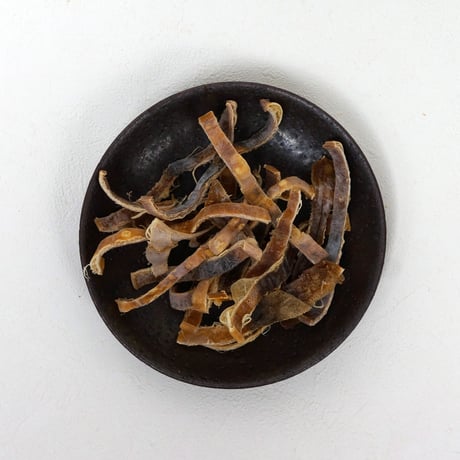 本格あたりめ90g（888）直火焼きで香ばしく仕上げた素材の旨みそのままのあたりめ
