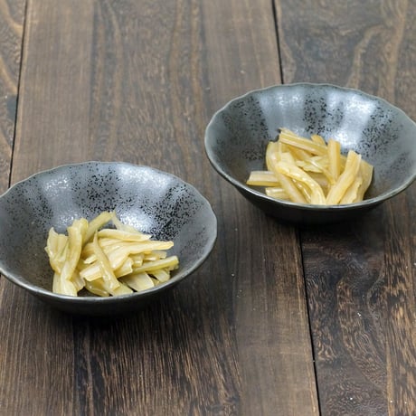 【江戸屋】2つの味の茎めかぶ95g（5942）個包装 プレーン＆梅しそ コリコリ食感 ヘルシー海藻スナック