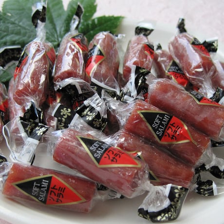 【江戸屋】ミニソフトサラミ40g（14964）ひと口サラミ スパイスが程よく効いた 豚肉×牛肉 やわらか食感 おつまみ・おやつに