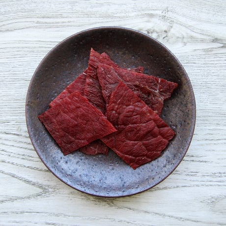 【江戸屋】ビーフジャーキー22g×10袋（10-14936）和風味 牛もも肉使用 食べやすいジャーキー おつまみ・家飲みに最適