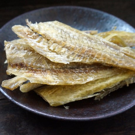 【江戸屋】氷下魚のとば燻82g（こまいのとばくん）（1842）燻製香が広がる食べやすい氷下魚のむき身珍味