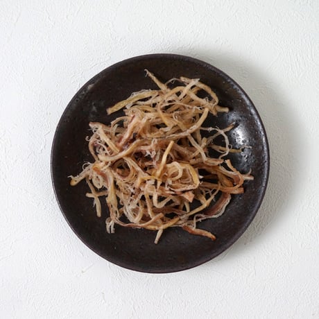 函館こがね70g（568）北海道近海産するめいか使用 皮付き焼き上げの香ばしい人気おつまみ