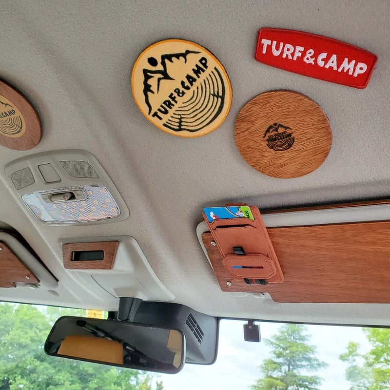 TURF&CAMP カーワッペン(赤) | TURF&CAMP