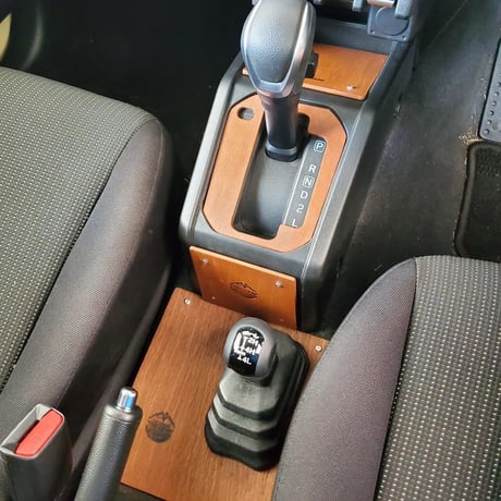 サービス品あり！[トランスファー下パネル AT用]   新型ジムニー/シエラ/ノマド