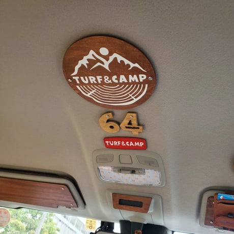 数量限定！木製 TURF&CAMP カーワッペン（特大）